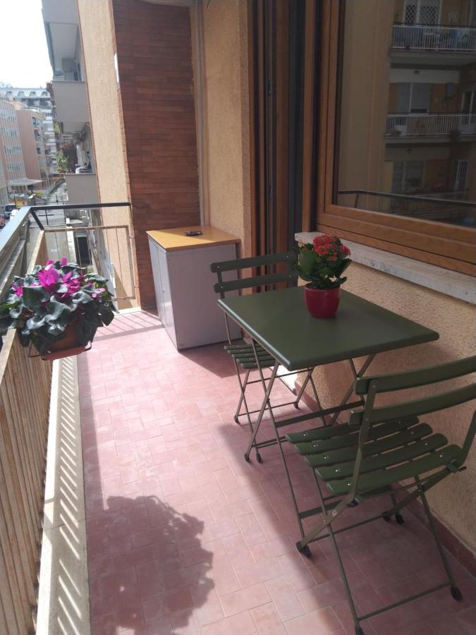 Bed and Breakfast A Due Passi Da San Pietro Rom Exterior foto